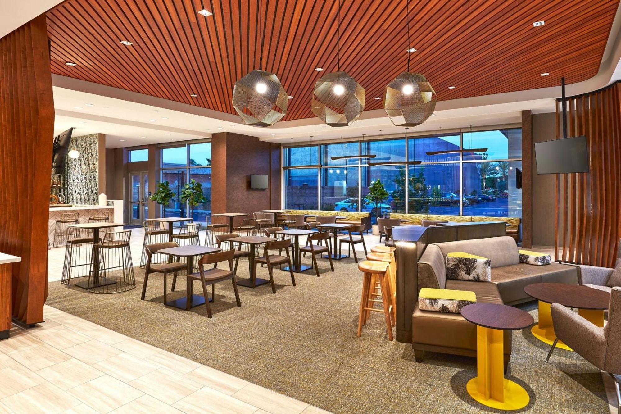 Springhill Suites By Marriott Los Angeles Downey Exterior foto